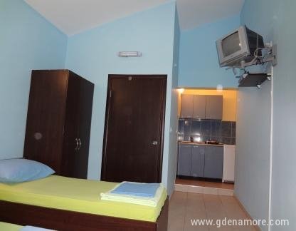 VILA MIRJANA, Apartma 6, zasebne nastanitve v mestu Budva, Črna gora - 6 APA DSC00067